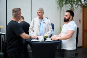 13979b9fc78d4428e8a9bee18ff3768502ee7575